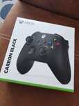 Pad do Xbox One Series X/S prrycznie nowy w pudełku.