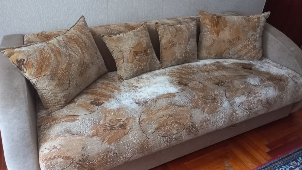 Продам диван б/у