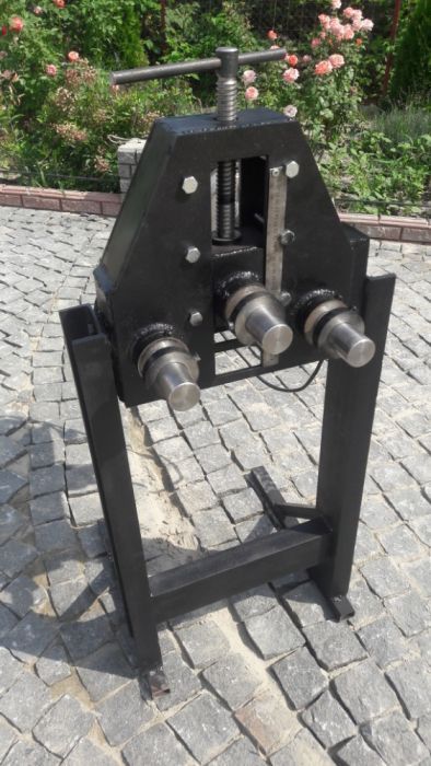 Трубогиб профилегиб електрический