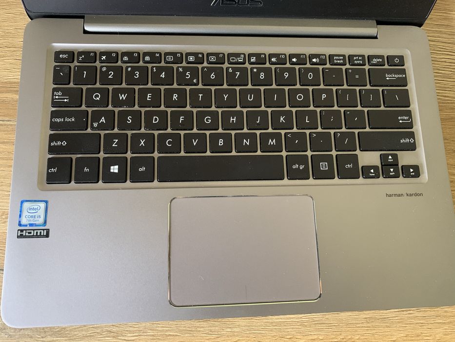 Asus UX410 i5-7200U 16 GB RAM 256 SSD