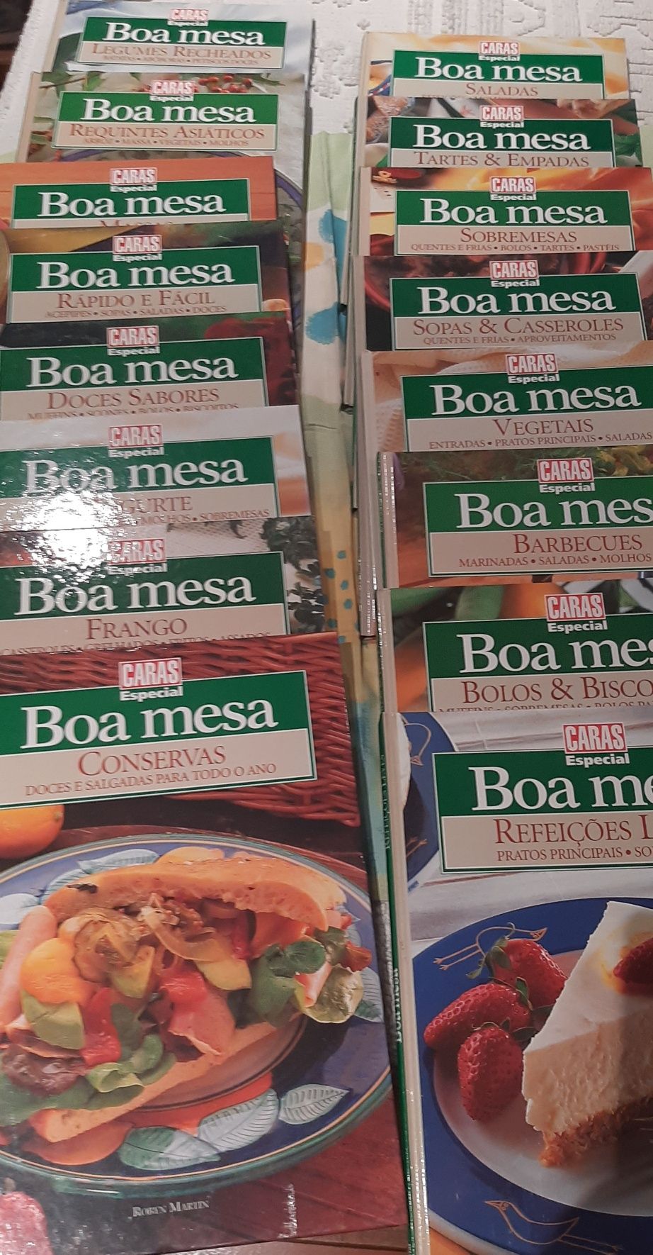 Coleção de livros de culinária