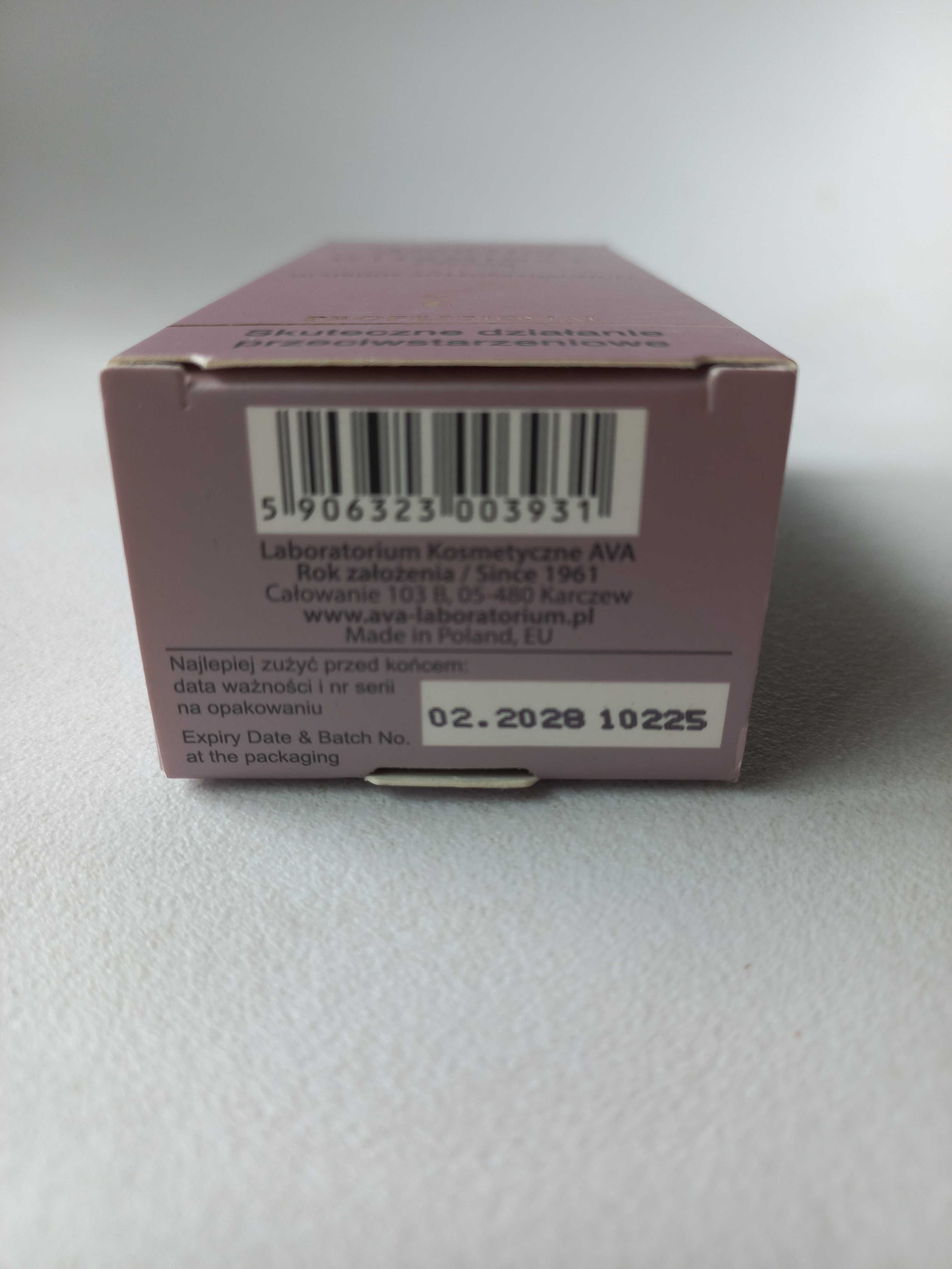 AVA laboratorium serum do twarzy, z Witaminą C i Acerolą