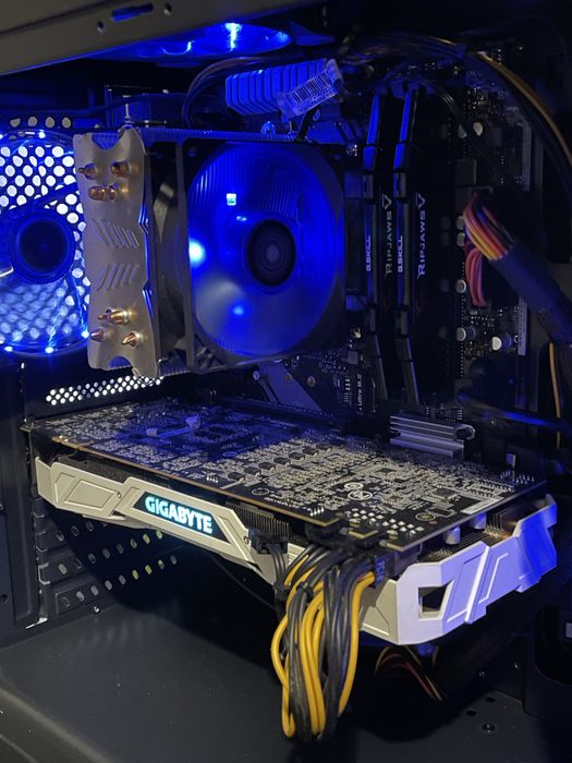 GTX 1080Ti 11G | Ryzen 5 3600 | 16GB DDR4 | 240GB SSD 700W Ігровий ПК