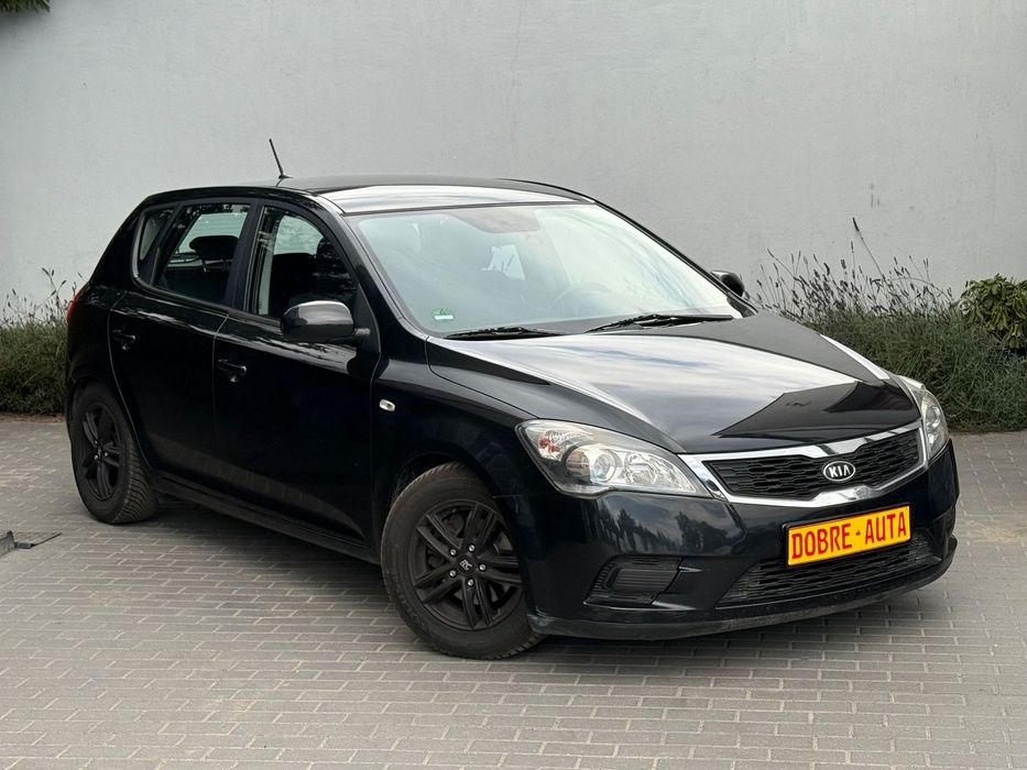 Kia Ceed Czarny śliczny benzynka lift hatback Alu-felgi