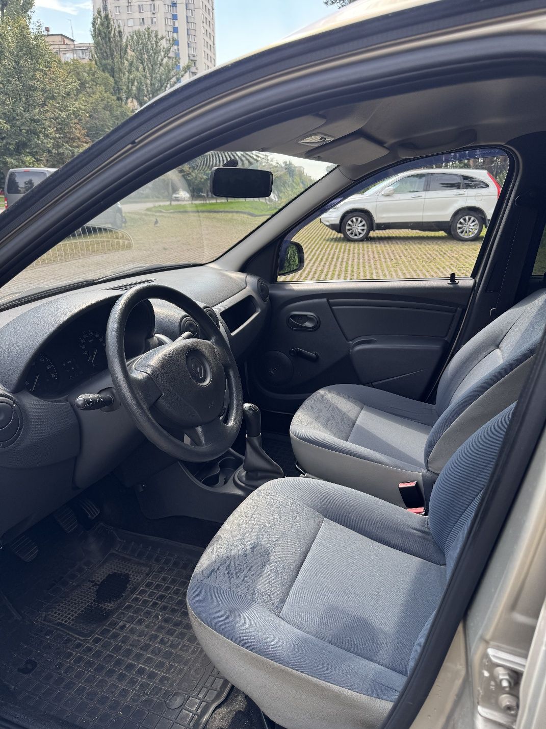Renault Dacia Logan MCV 2012