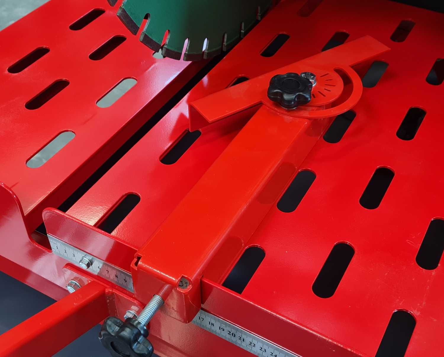 NOWA Piła Stołowa do pustaków silikatów 7,5kW REVETCH silki