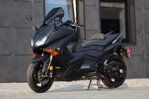 Скутер Yamaha T-Max 530, 2015р, пробіг 1тис, 5 black edition.