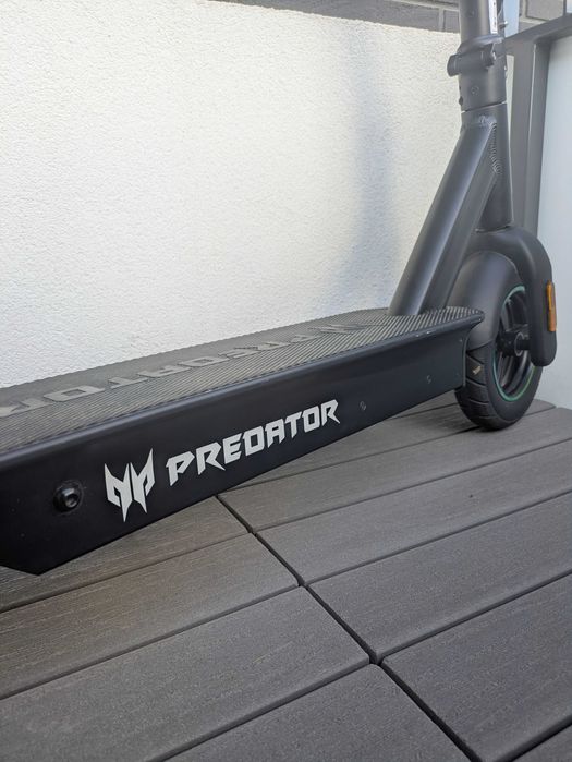 Продаю електричний самокат
ACER PREDATOR Electric Scooter Series 5