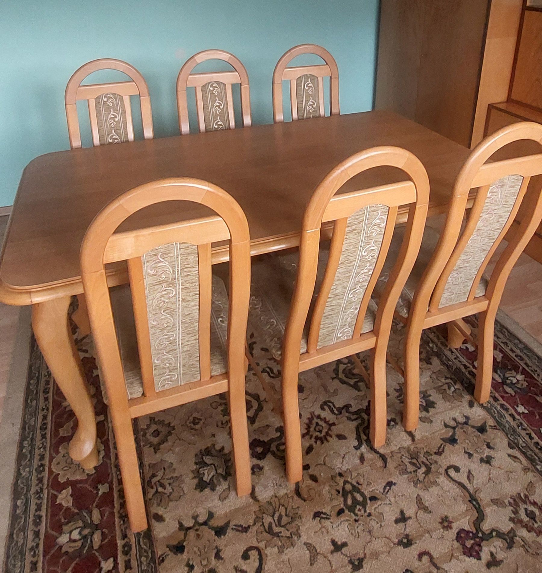 Stół rozkładany + 6 krzeseł