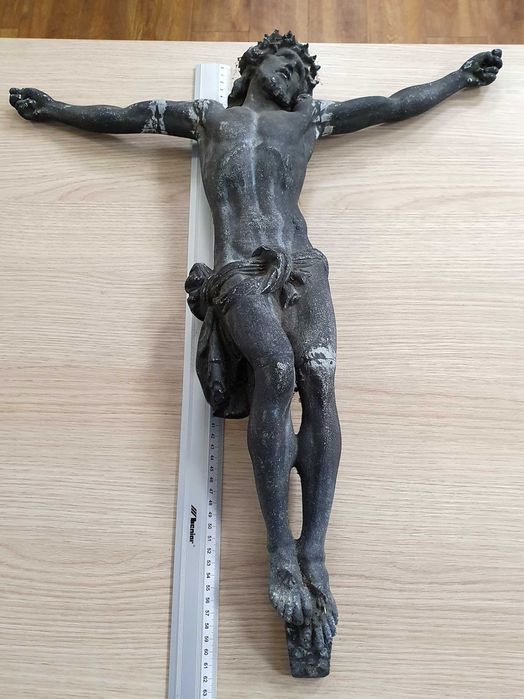 Sprzedam XIX-wieczny odlew Pana Jezusa – piękny wyrób sakralny