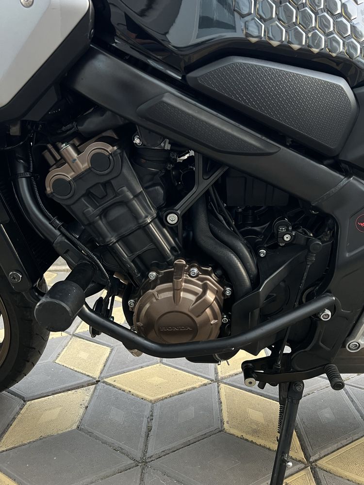 Honda cb650r 2020