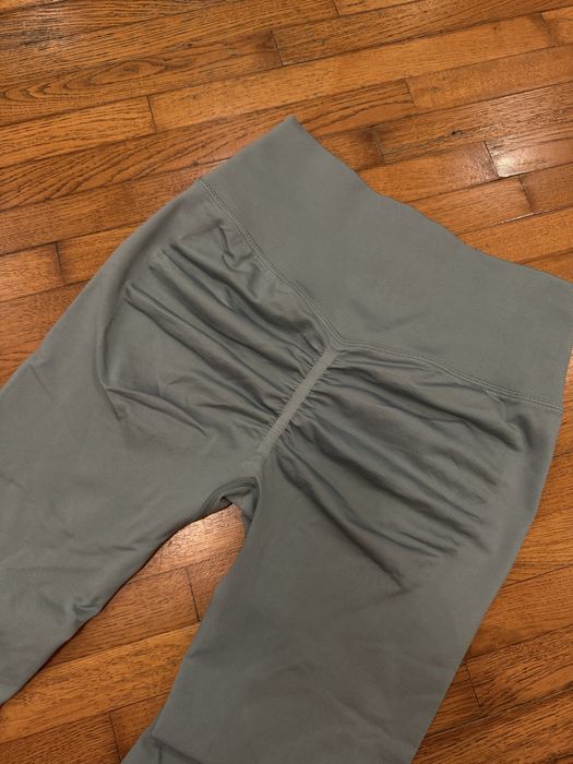 Лосины с эффектом пушап