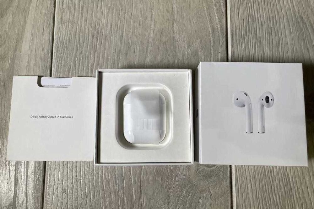 Беспроводные наушники Airpods 2 Лучшее качество! Выгодная цена!!