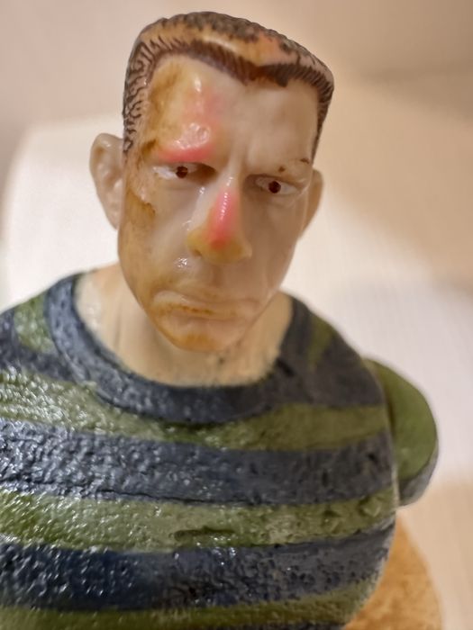 Колекційна фігура пісочна людина marvel legends retro sandman