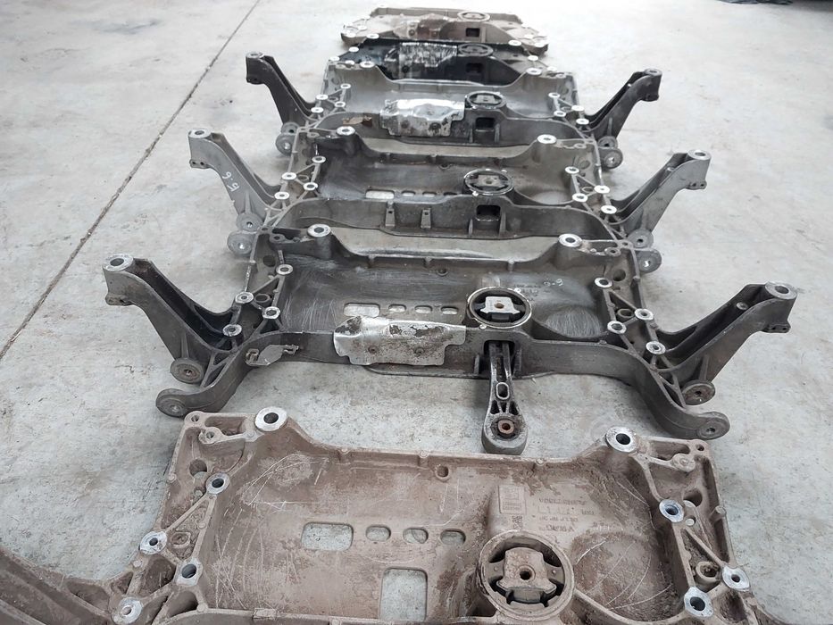 Балки Volkswagen Touran, Passat B6, Golf 5