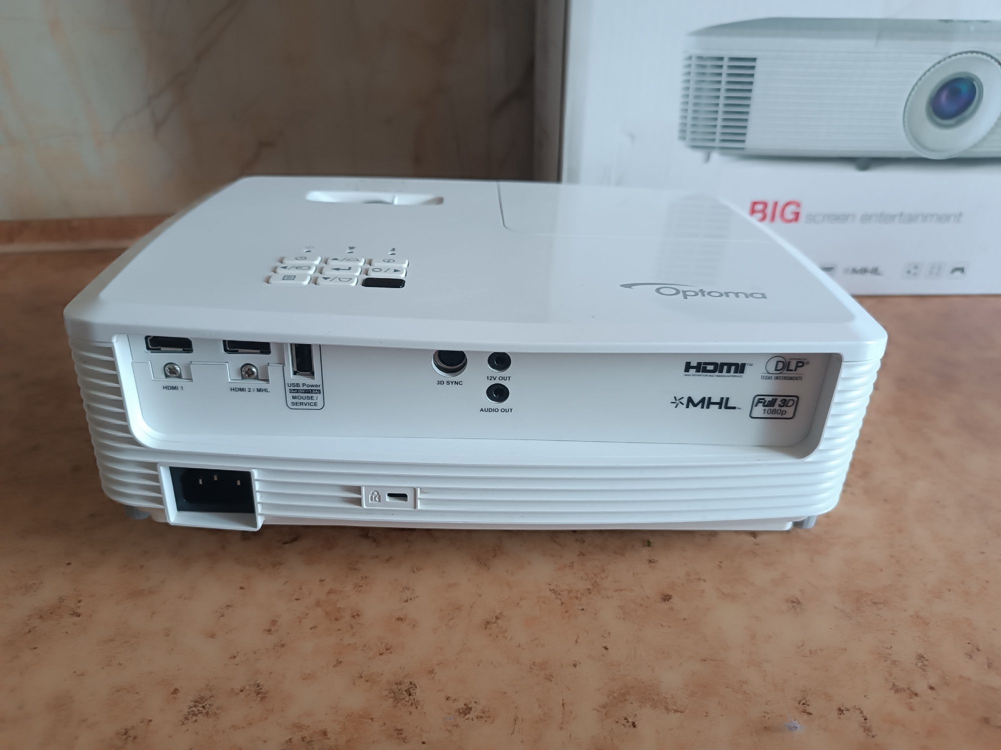 Optoma EH338 Full Hd