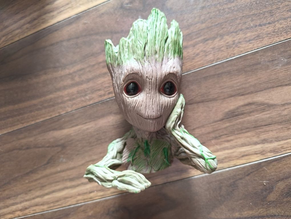 Figurka doniczka Groot