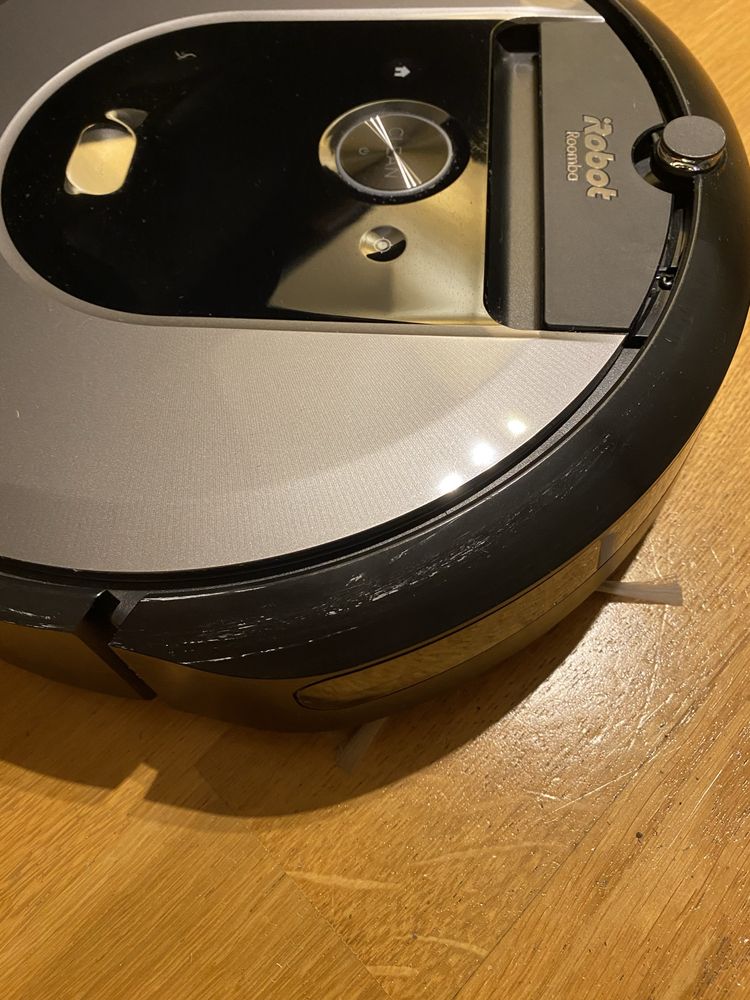 IRobot roomba i7