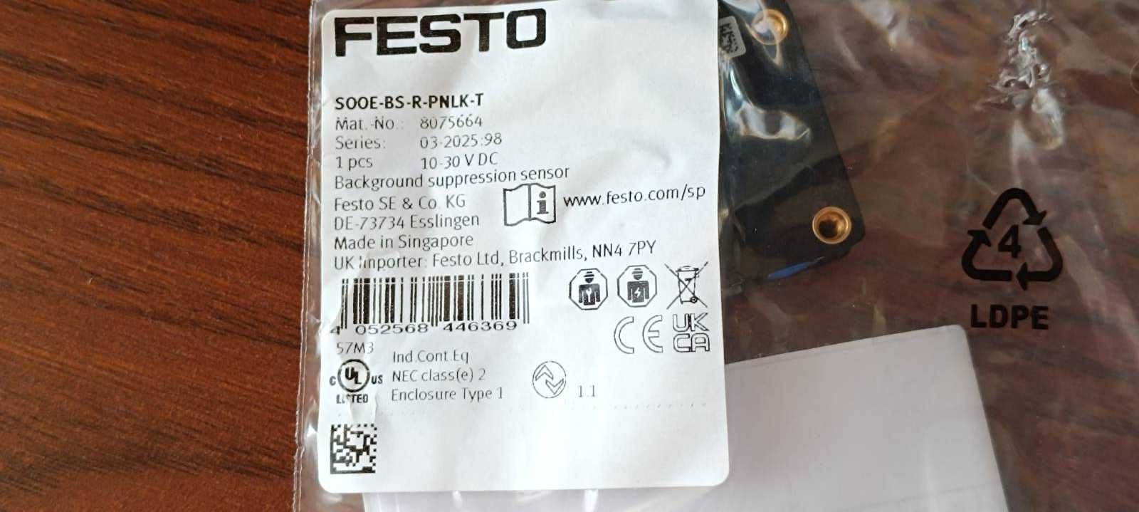 Czujnik optyczny odbiciowy SOOE-BS-R-PNLK-T - Festo   NOWY