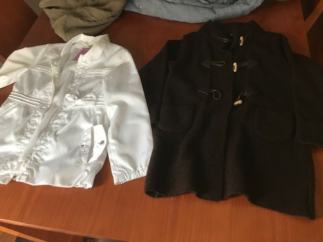 Roupa de menina 6 e 7 anos e casacos