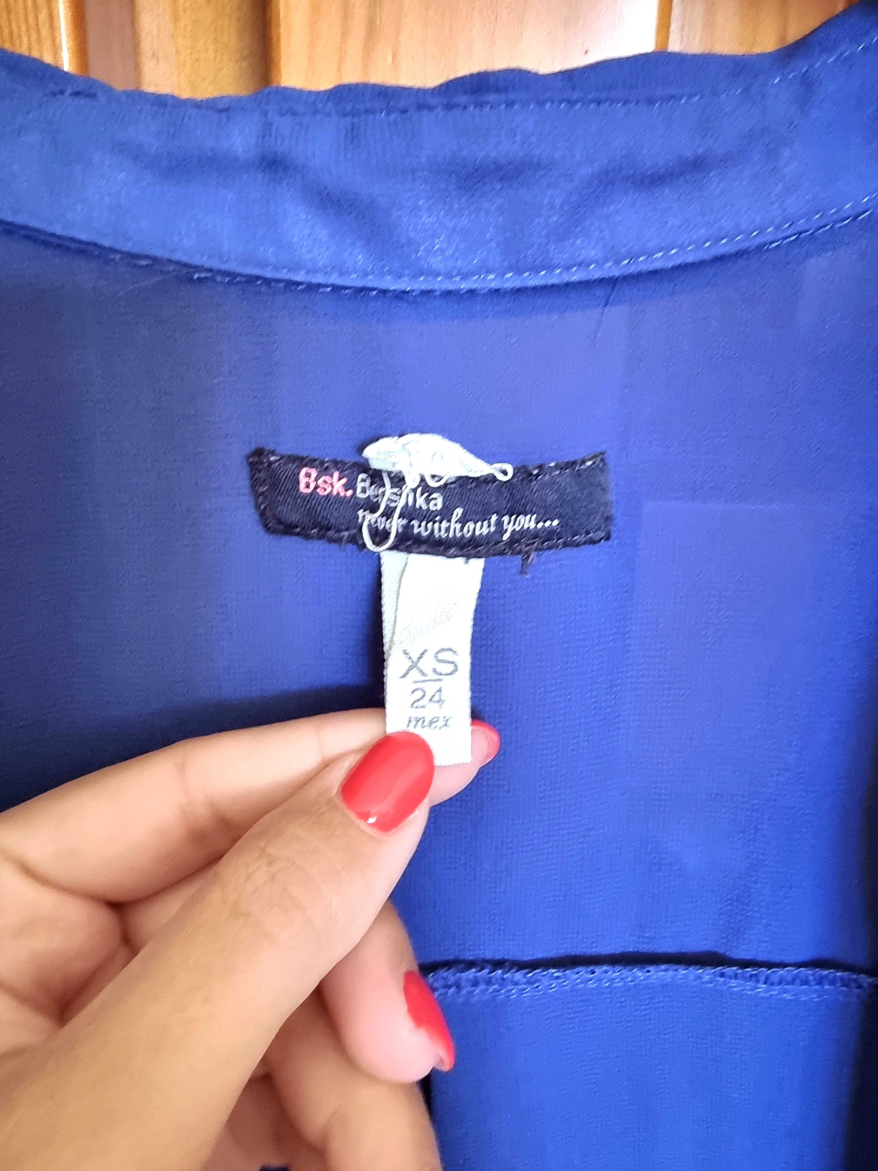 Camisa azul com transparência Bershka, tamanho XS