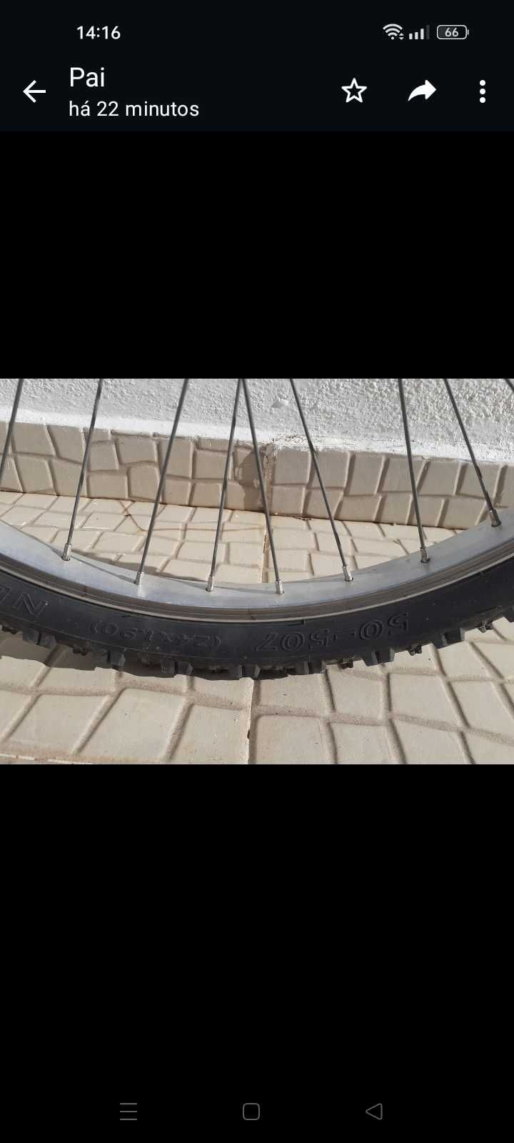 Bicicleta com pouco uso