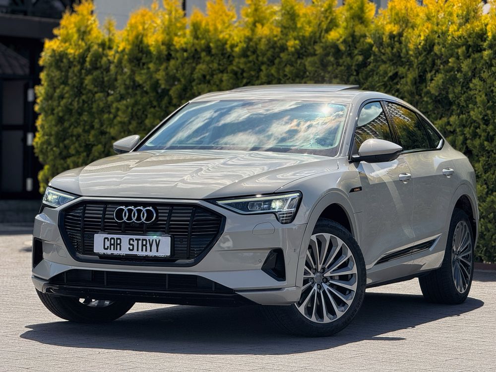 AUDI e‑tron 2020 • 71 кВт·год • 136 тис. км • ТОП-КОМПЛЕКТАЦІЯ!
