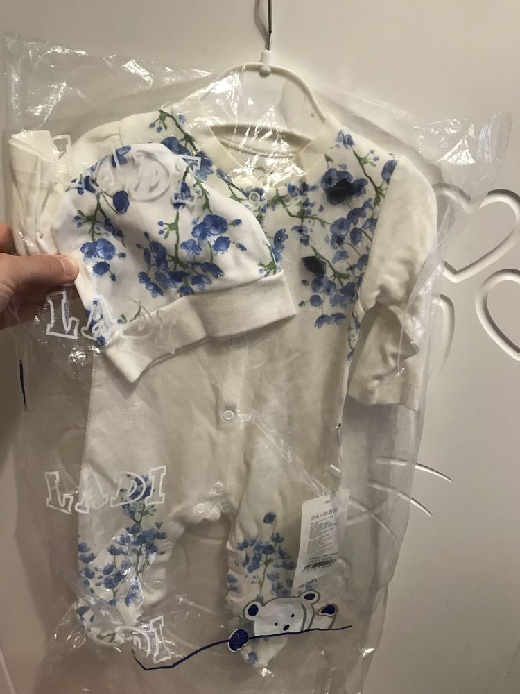 Новая одежда для новорождённой девочки