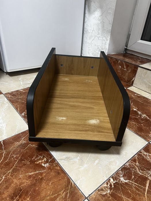 Підставка на колесах під системний блок