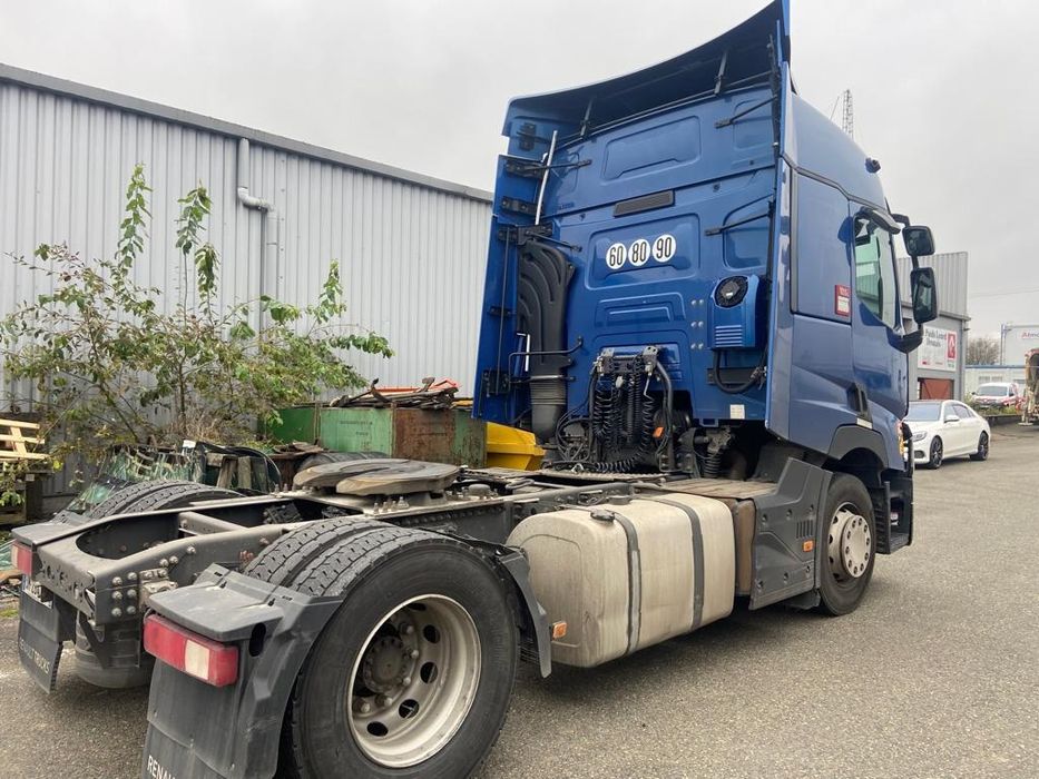 Рено т480 без роботи в Україні