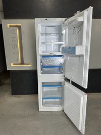 Ексклюзив!! Вбудований холодильник Gaggenau(Bosch)RB282306   Новий