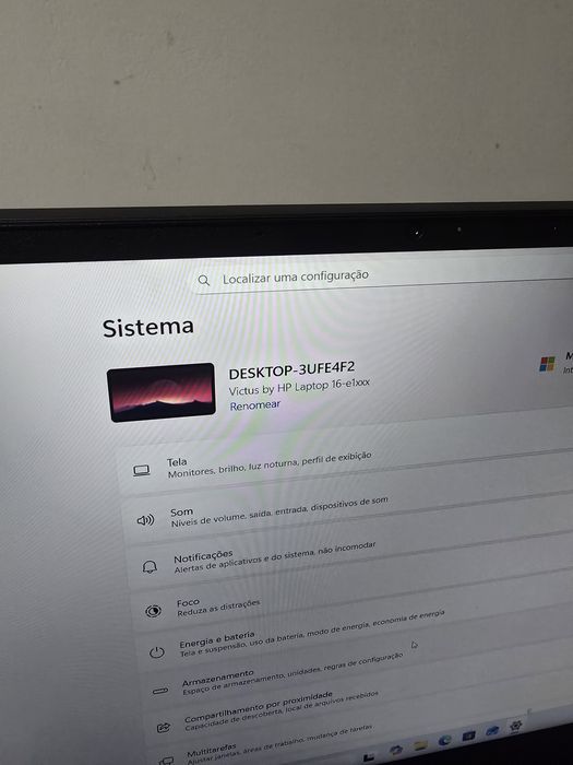 Portátil gamer victus