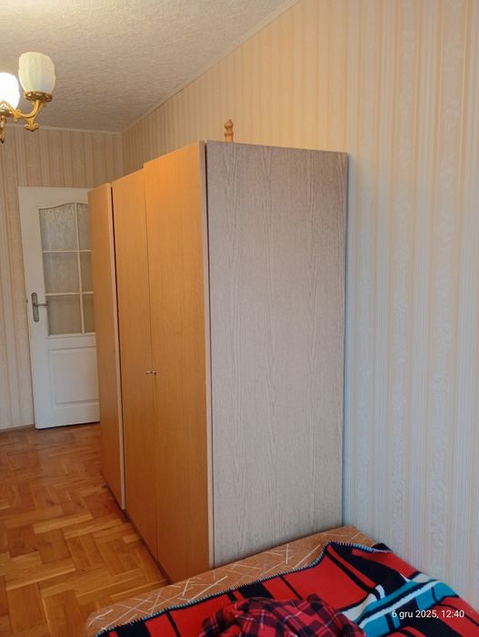 Do oddania szafa PRL, Kozanów