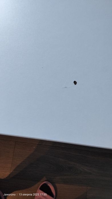 Stół kuchenny biały 100/70 (mam do stołu jeszcze dwa krzesła,)