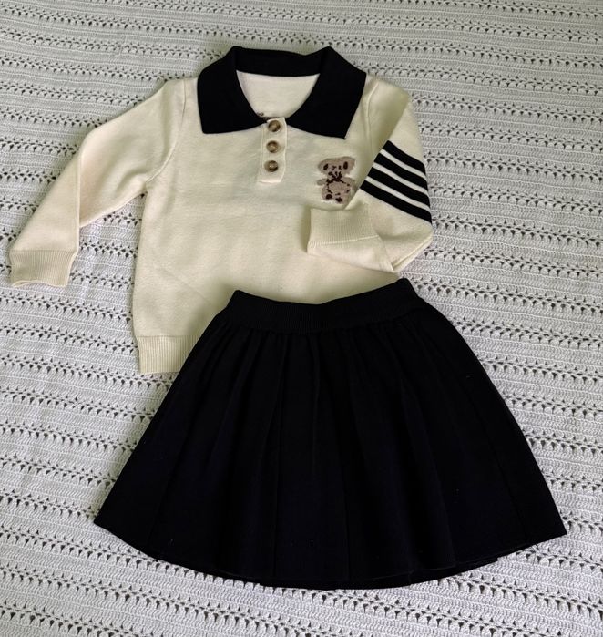 Одяг для дівчинки