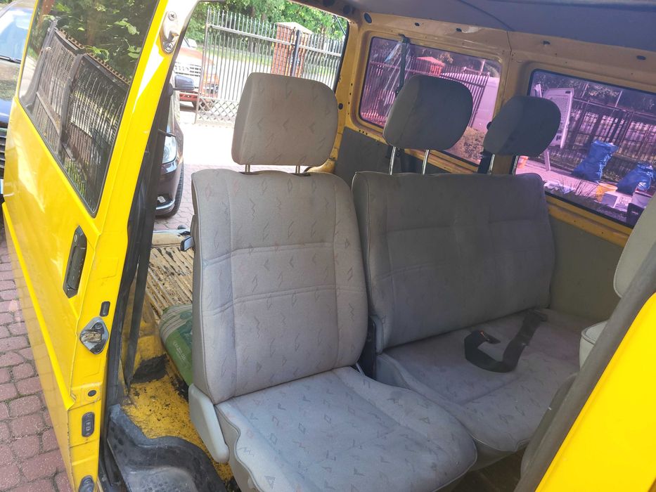 Volkswagen VW T4 salon Polska 5 osób 2.5 tdi 102km doka