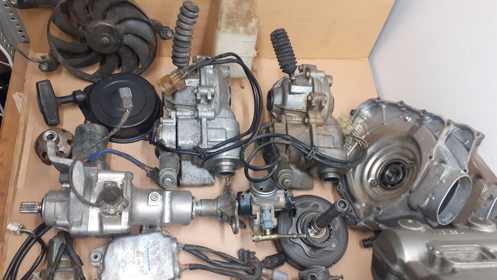 suzuki kingquad 700 750  silnik rama dyfer wariator magneto wal modul