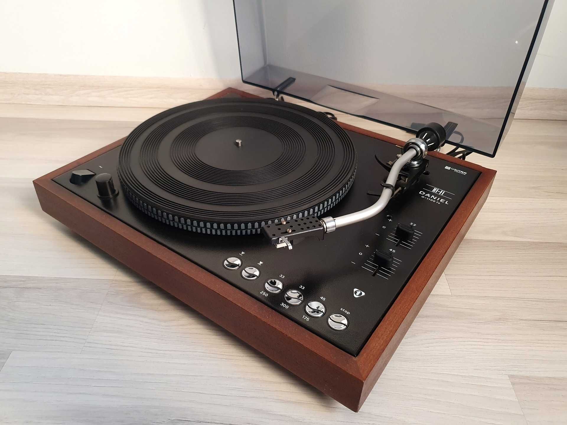 Gramofon Daniel G- 1100 fs