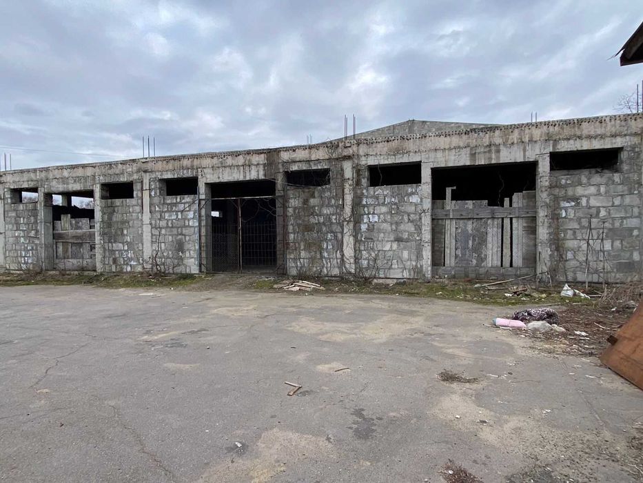 Незавершене будівництво