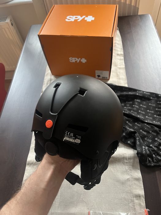 Kask snowboardowy SPY rozm. 59-61 cm czarno- pomarańczowy