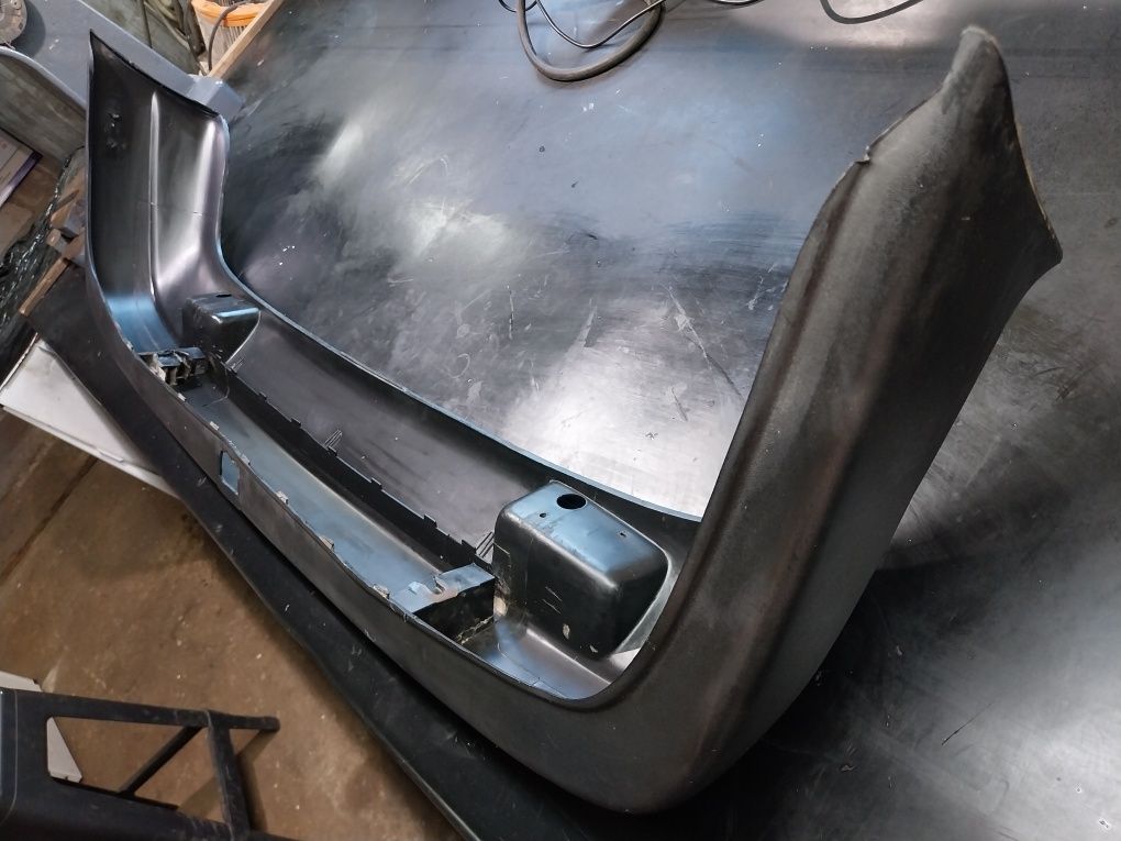 Zderzak tylni Fiat 126p Maluch FSM