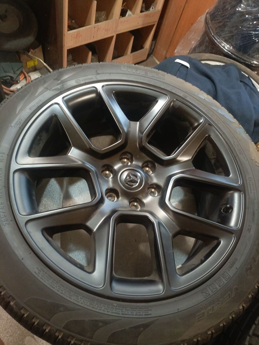 Nowe koła aluminiowe Dodge Ram 285/45/22 Pirelli 6x139,7