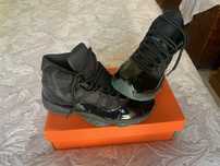 Jordan 11.