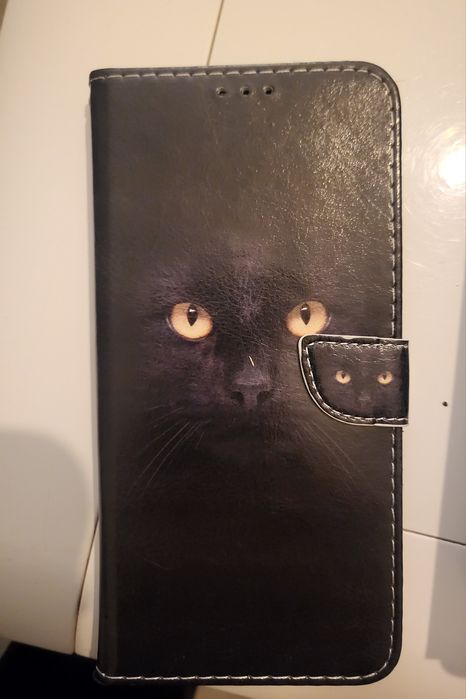 Pokrowce na Motorolę g62