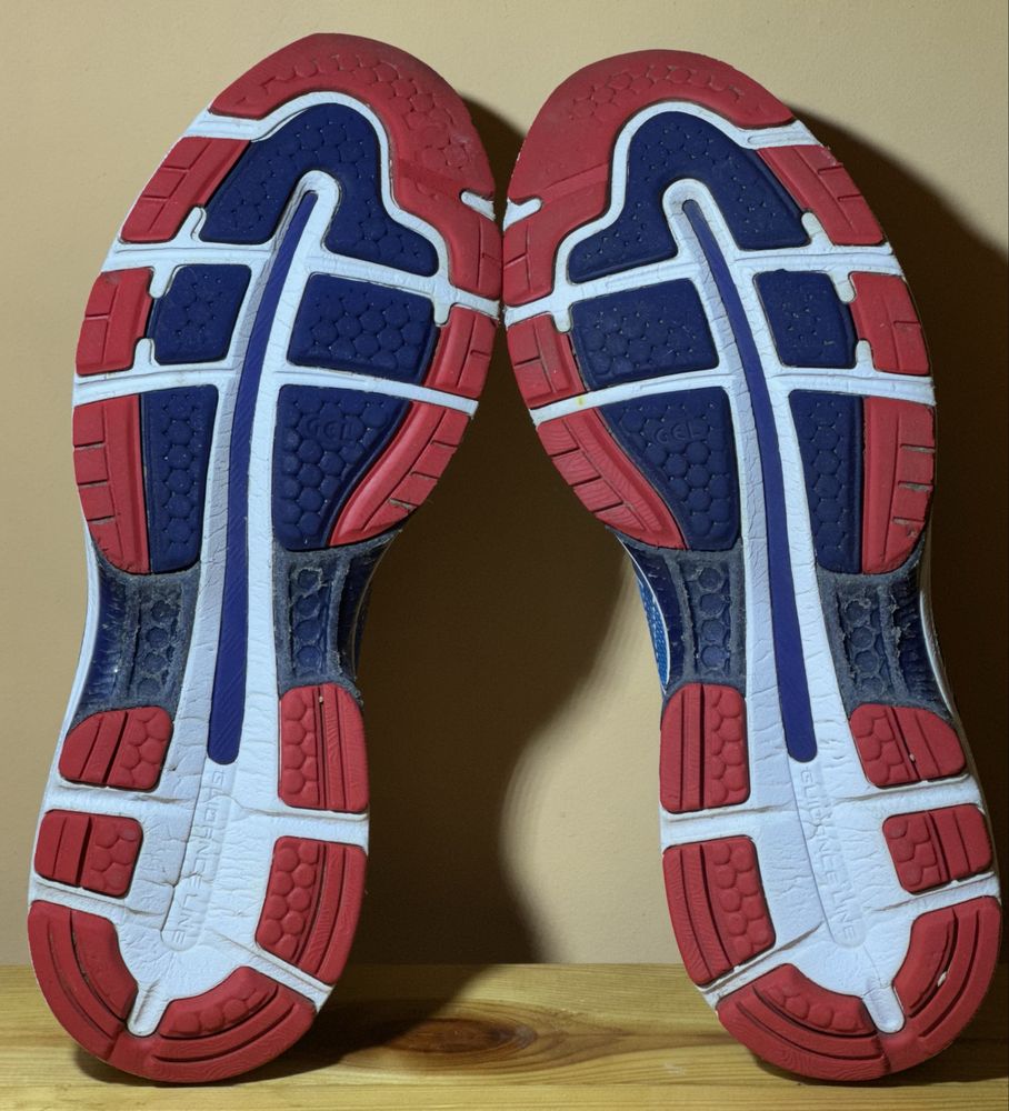 Чоловічі, оригінальні кросівки Asics Gel-Nimbus 19. Розмір 44(28 см)