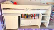 Vendo cama infantil ( colchão não incluso )