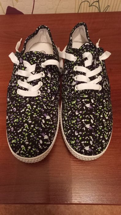 Спортивная обувь женская, летняя обувь, босоножки.