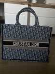Torbeka christian dior