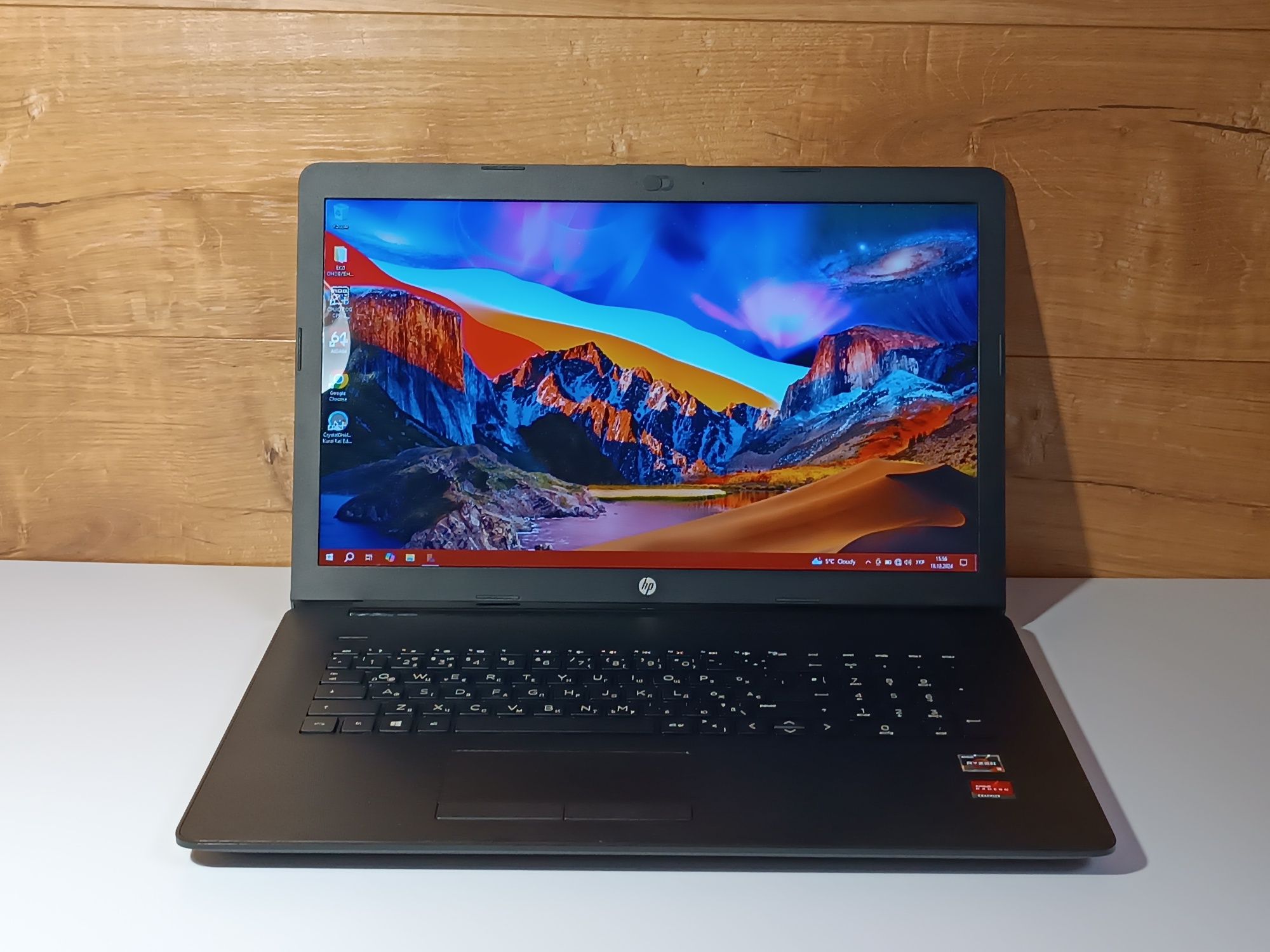 Потужний HP 17.3"/Ryzen 3/16 ОЗП/256 NVME/Vega 3