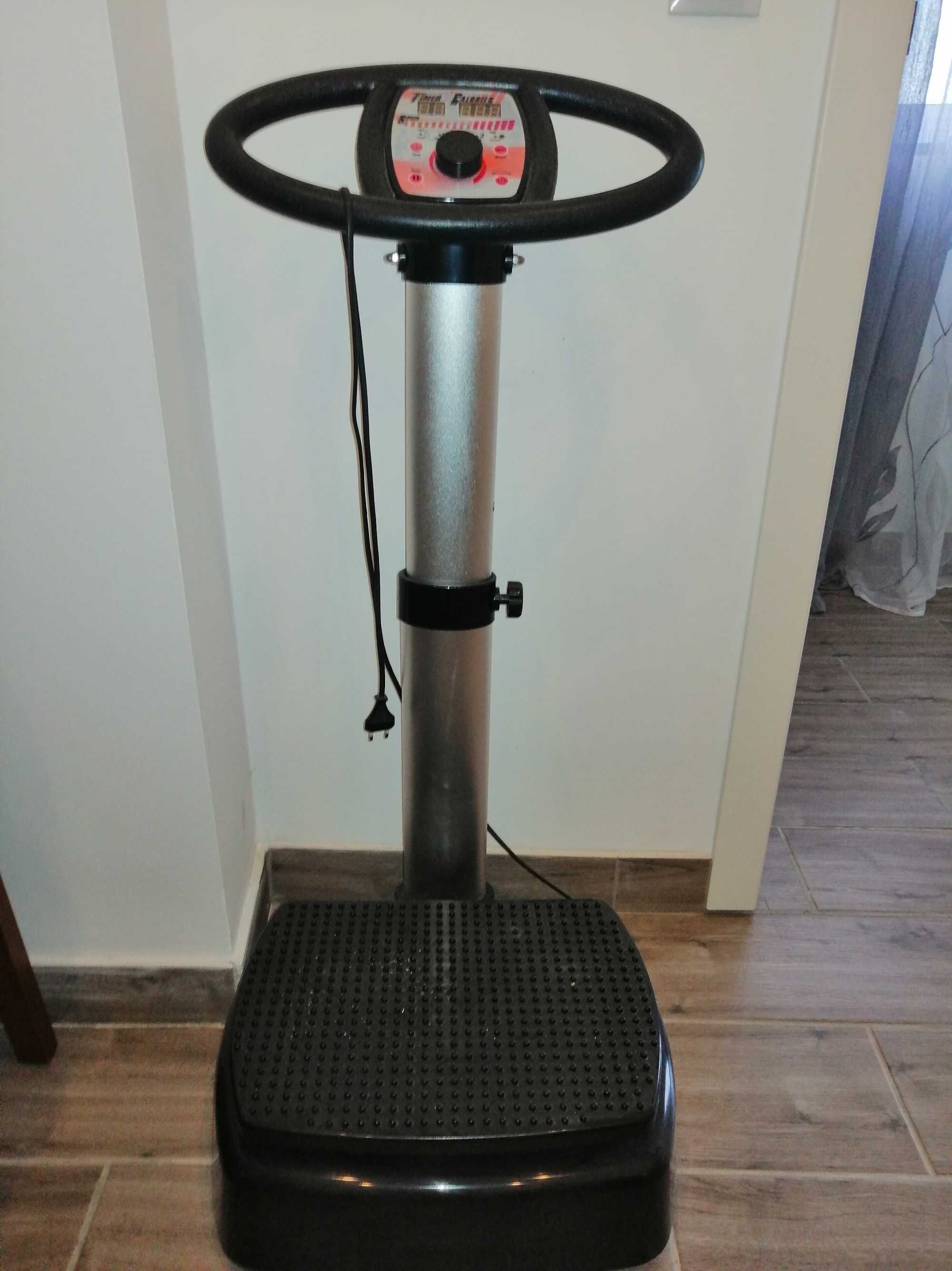 Plataforma vibratoria para exercício físico